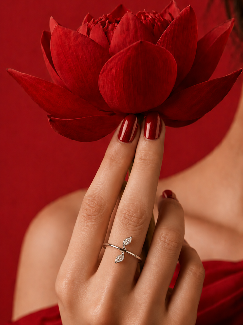 Dual Leaf Openwork Crystal Band Ring
